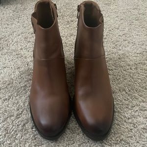 Earth Brown Leather Buckle Accent West Riverton Ankle Booties 8